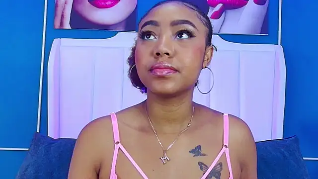 AngelaRoberts online show from October 21, 2025, 2:45 am