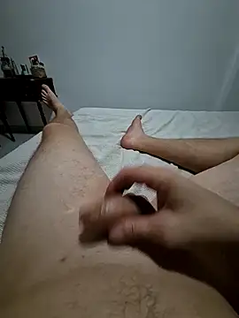 tonipit online show from September 18, 2025, 9:17 pm