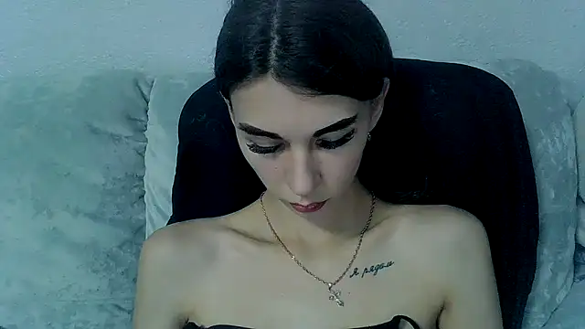 Crazy Empresis online show from September 11, 2025, 1:55 pm