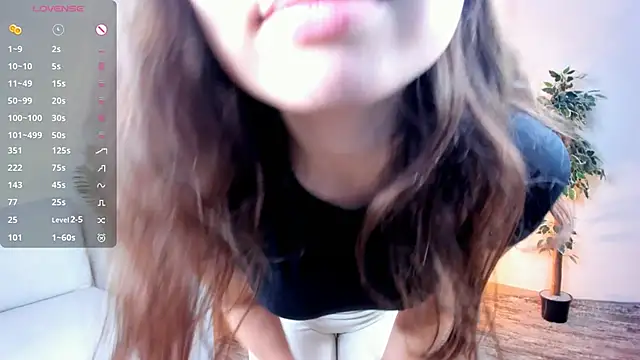 EvonTracey online show from October 28, 2025, 11:14 am