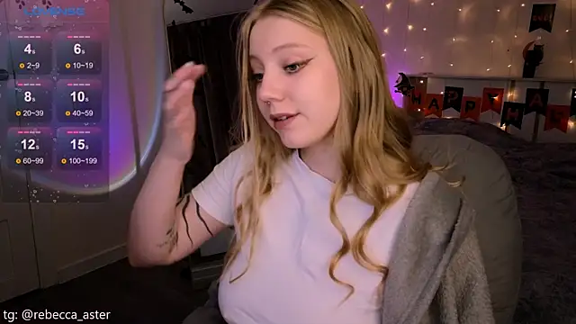 RebeccaAster online show from October 29, 2025, 4:31 pm