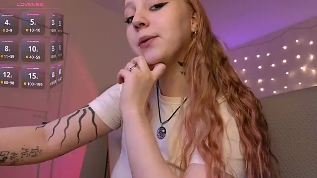 RebeccaAster online show from June 2, 2026, 4:53 pm