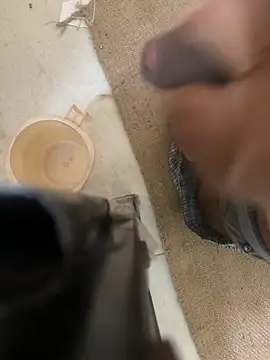 longfuckk online show from March 14, 2026, 4:51 am