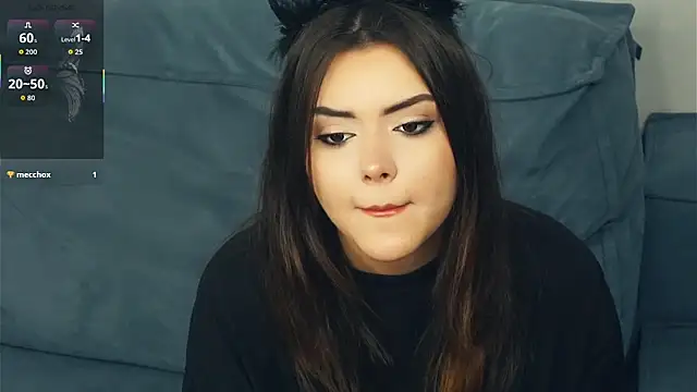 MerlynDinovo online show from September 21, 2025, 8:38 am