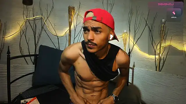 MarcusRain  online show from December 5, 2025, 3:59 am