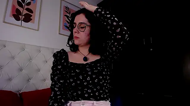 barbyehot online show from June 7, 2026, 10:24 pm