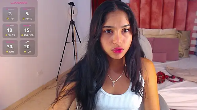 Milaa Star  online show from October 1, 2025, 4:07 am