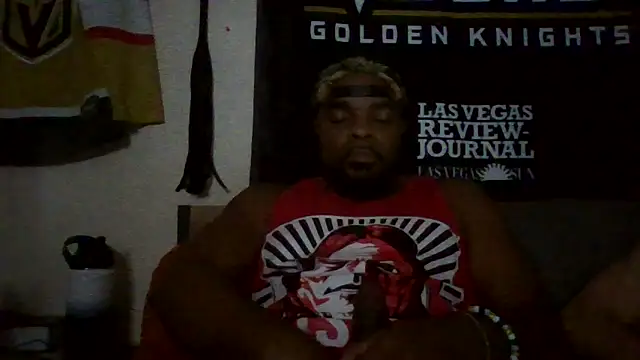 Snapshot of Str8ishVegasGuy chatting on September 12, 2025, 1:00 pm Str8ishVegasGuy online show from September 12, 2025, 1:00 pm