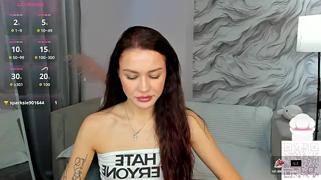 Aria Mila online show from September 14, 2025, 10:14 am