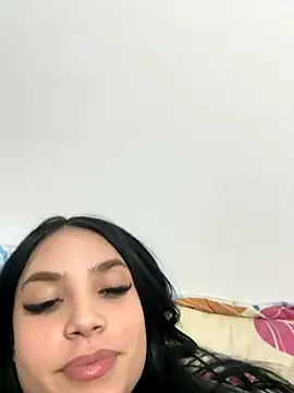 Snapshot of Natti_london chatting on September 30, 2025, 2:38 am Natti london online show from September 30, 2025, 2:38 am