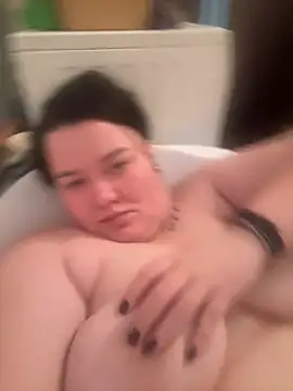 SunnyLeila2101 online show from November 18, 2025, 8:52 am