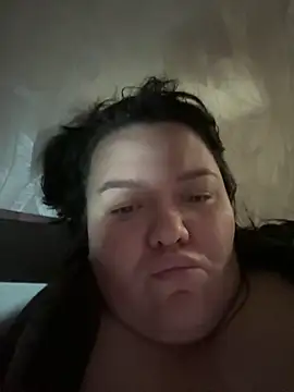 SunnyLeila2101 online show from December 18, 2025, 7:20 pm