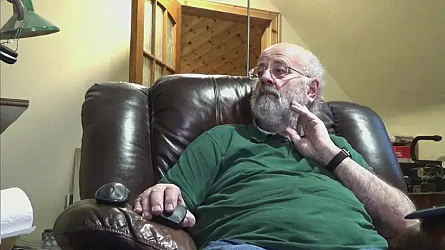 janzer13 online show from December 5, 2025, 2:47 pm