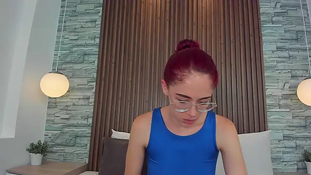 melodyvega0591 online show from September 10, 2025, 1:11 pm