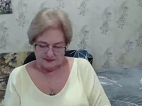 Renata62011 online show from November 7, 2025, 1:22 pm