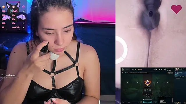 Snapshot of Aishelyng chatting on October 30, 2025, 10:43 pm Aishelyng online show from October 30, 2025, 10:43 pm