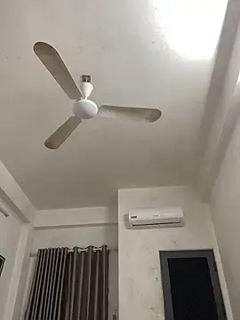 Linda288 online show from February 27, 2026, 5:13 pm