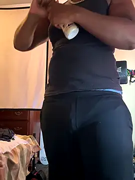 KeYBuMp323 online show from October 8, 2025, 2:04 pm