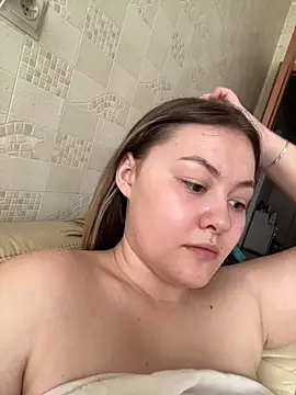 SunshineEmma online show from April 28, 2026, 6:18 am