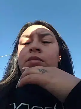 BellaRoux1 online show from January 14, 2026, 12:55 pm