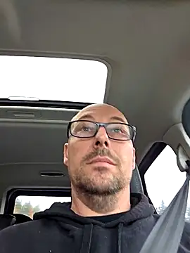 Snapshot of frenchy_stud chatting on October 8, 2025, 6:27 pm frenchy stud online show from October 8, 2025, 6:27 pm