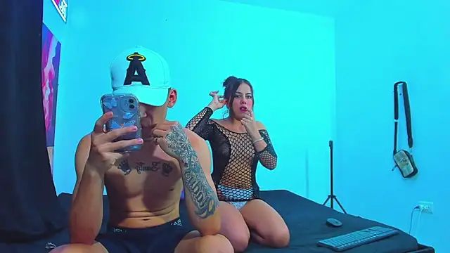 dereck and julie online show from December 5, 2025, 12:52 am