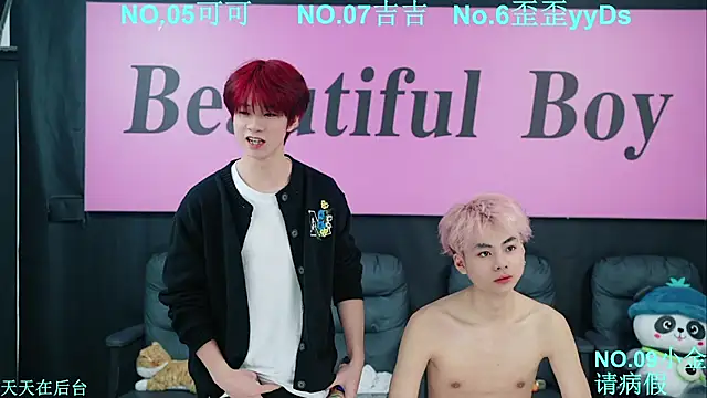 Beautifulboys-777 online show from October 19, 2025, 9:43 am