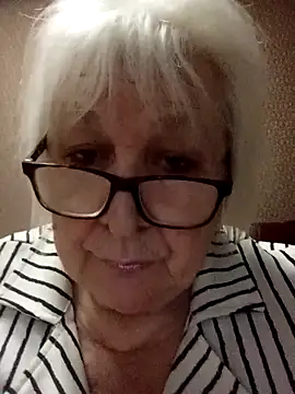 Alexia64231 online show from November 30, 2025, 1:48 pm