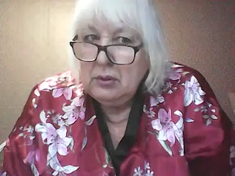 Alexia64231 online show from January 13, 2026, 5:40 pm