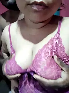 Bhabi-Hot0 online show from September 27, 2025, 11:43 pm