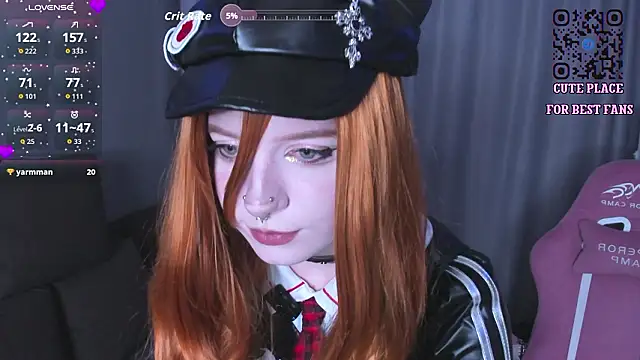 godlikegirlyy online show from February 15, 2026, 4:14 pm