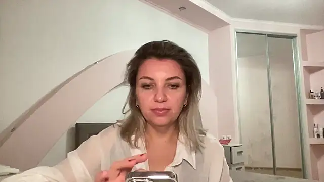 Beautysoul  online show from October 25, 2025, 6:24 pm