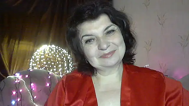 LedyNika online show from December 15, 2025, 8:02 pm