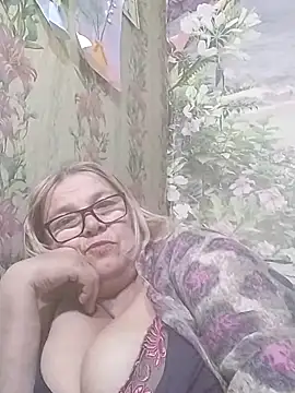 MargaritaSweet51 online show from April 4, 2026, 9:56 pm