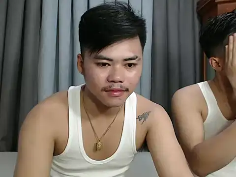 hot emman online show from November 1, 2025, 4:03 am