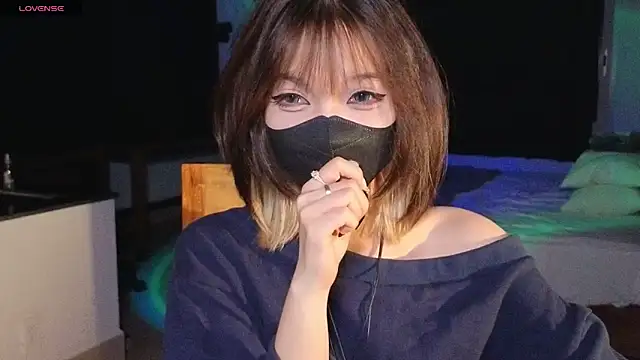      Panda      online show from April 16, 2026, 6:09 pm