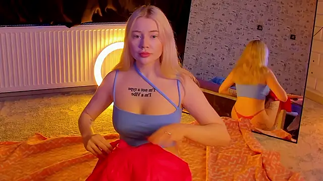 Lillie Berry online show from February 27, 2026, 4:45 am