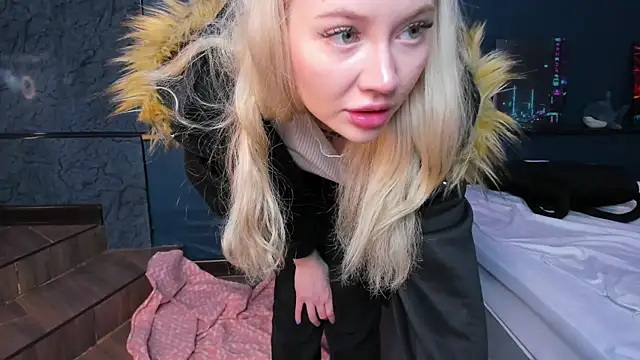 Lillie Berry online show from April 4, 2026, 4:33 am