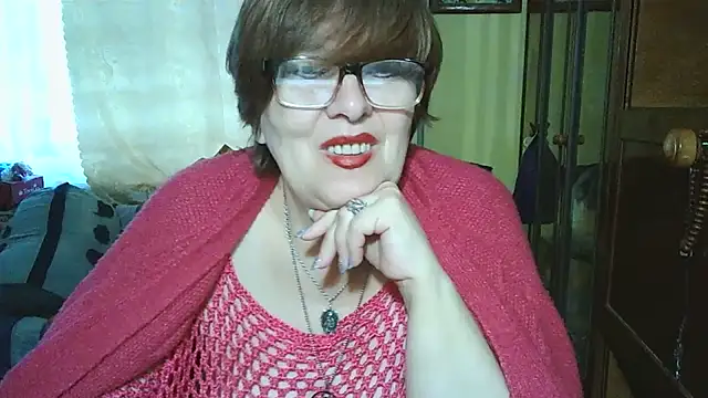 Snapshot of VeronicaGold511 chatting on October 10, 2025, 6:56 am VeronicaGold511 online show from October 10, 2025, 6:56 am