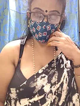 sweet-lotus online show from November 27, 2025, 5:15 pm