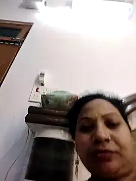 Cute-Janvi20 online show from October 7, 2025, 7:33 pm