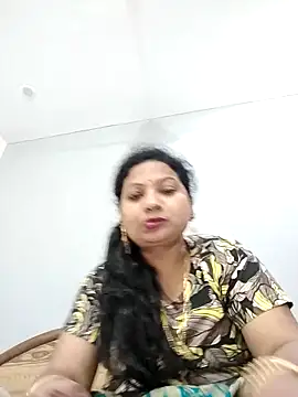 Cute-Janvi20 online show from October 10, 2025, 5:56 pm