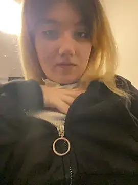 Cherry   Blossom online show from April 4, 2026, 1:52 pm