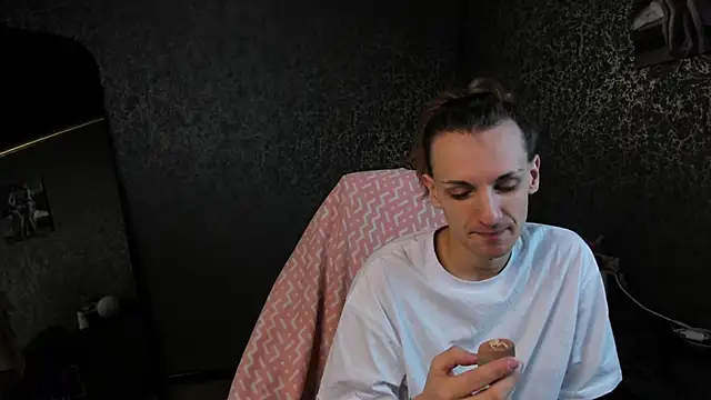 Anjela Botton online show from March 7, 2026, 6:38 pm