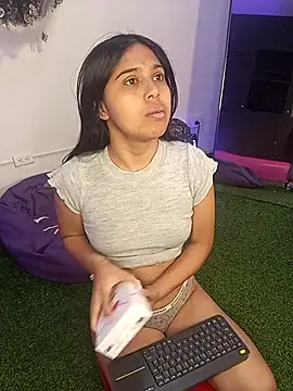 VioletaBliss1 online show from November 4, 2025, 11:53 am