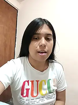 VioletaBliss1 online show from November 26, 2025, 2:34 am