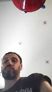 PearlingBunkbed online show from April 19, 2026, 4:56 am