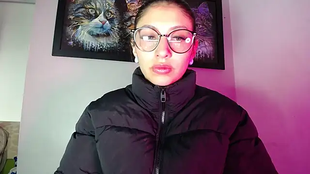 AriaBliss- online show from October 16, 2025, 3:40 am