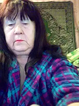 CrystalLime6411 online show from February 11, 2026, 5:34 am