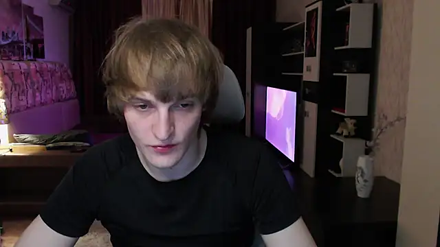 Playersuperstar online show from December 17, 2025, 9:10 pm